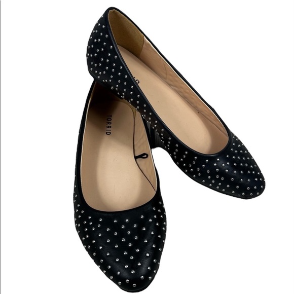 torrid Shoes - Torrid Black Faux Leather Silver Studded Slip On Ballet Flats